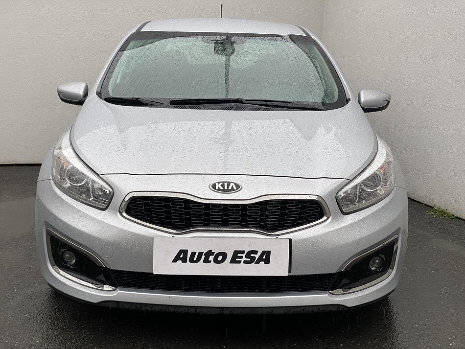 Kia Ceed 1.6 CRDi Exclusive