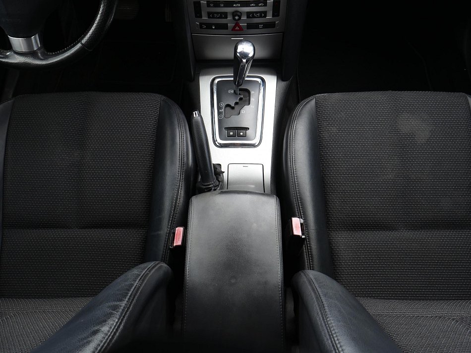 Peugeot 407 2.0 HDi 