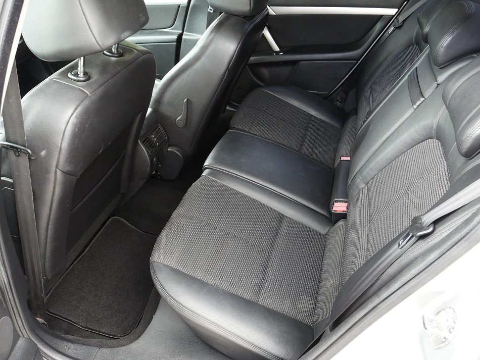 Peugeot 407 2.0 HDi 