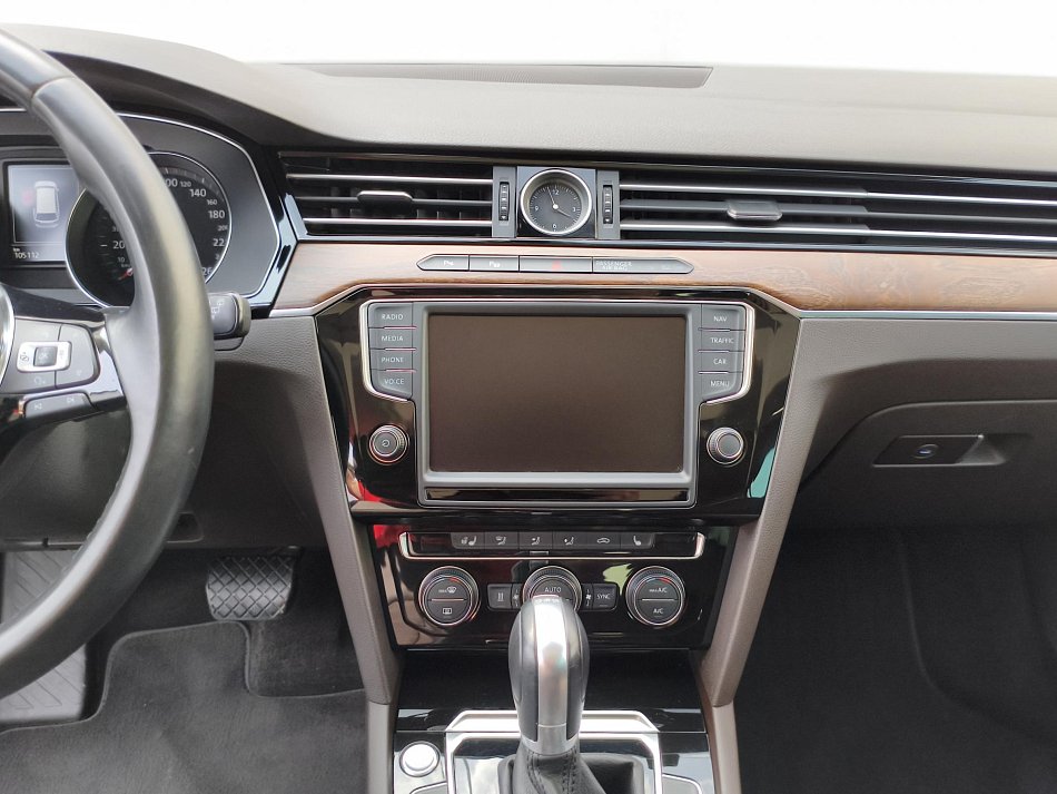 Volkswagen Passat 1.8 TSi R-Line