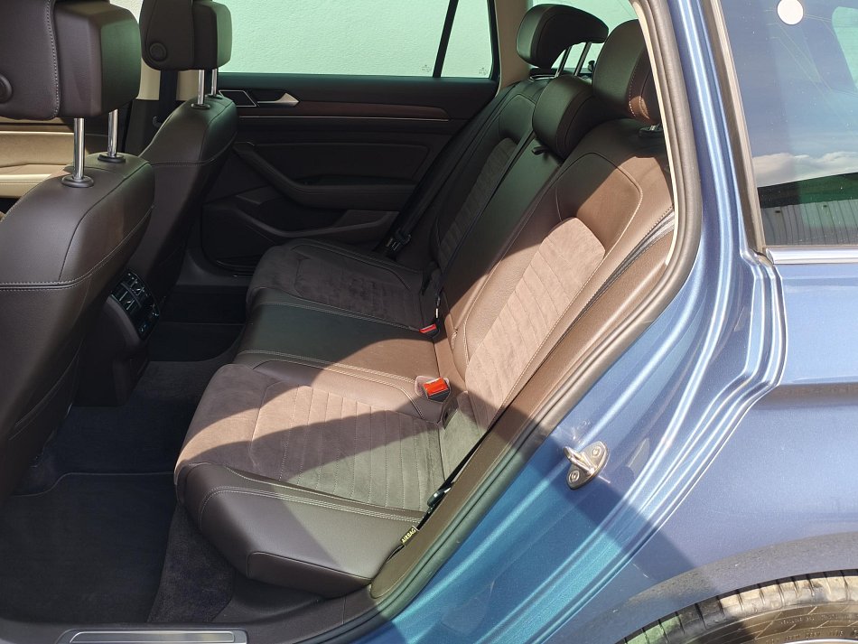 Volkswagen Passat 1.8 TSi R-Line