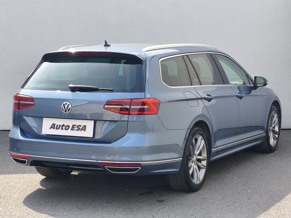 Volkswagen Passat 1.8 TSi R-Line