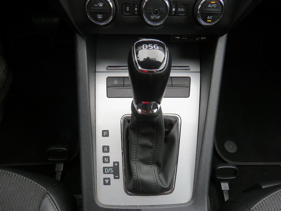 Škoda Octavia III 2.0 TDi Elegance
