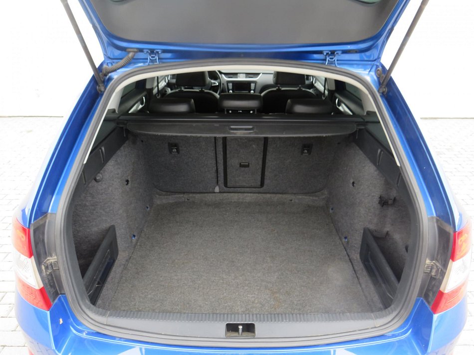 Škoda Octavia III 2.0 TDi Elegance