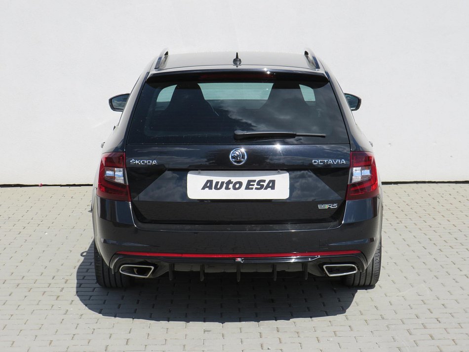 Škoda Octavia III 2.0TDi RS