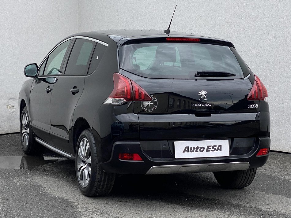 Peugeot 3008 1.2PT Crossway