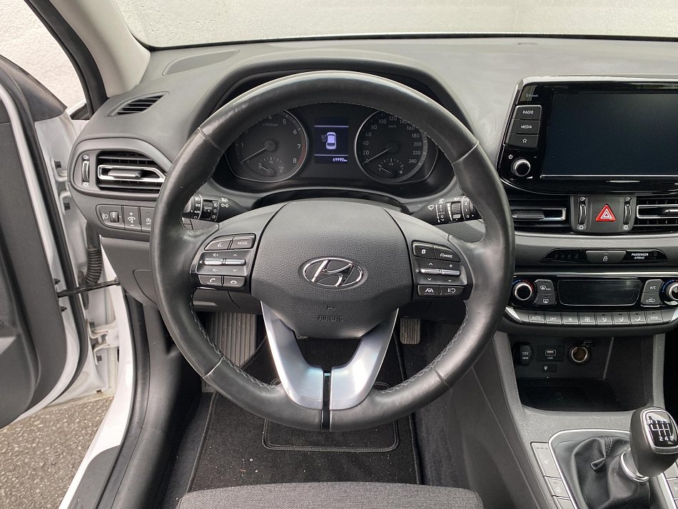 Hyundai I30 1.5 DPI Smart
