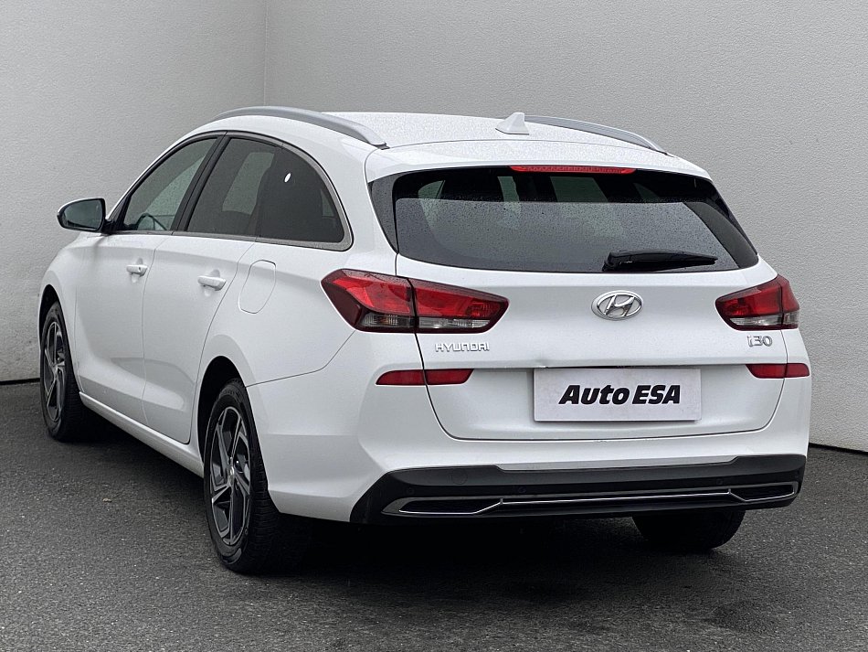 Hyundai I30 1.5 DPI Smart
