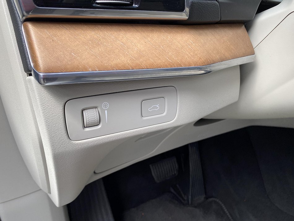 Volvo XC90 2.0d 