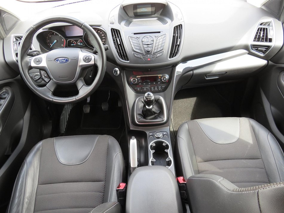 Ford Kuga 2.0 TDCi Titanium