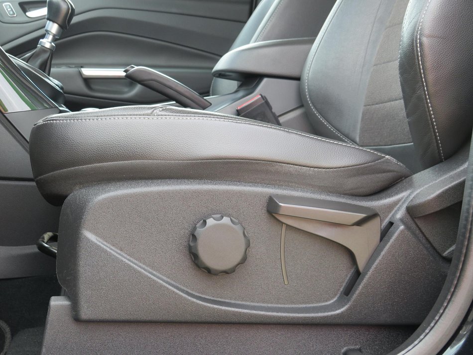 Ford Kuga 2.0 TDCi Titanium