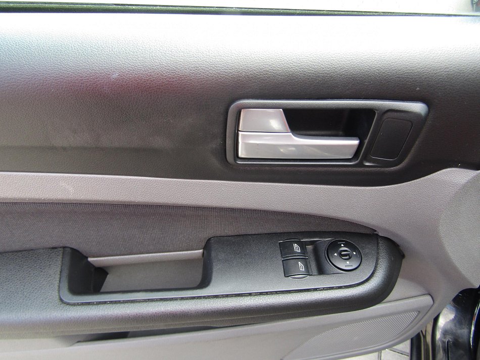 Ford Focus 1.6i 