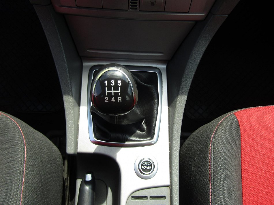 Ford Focus 1.6i 