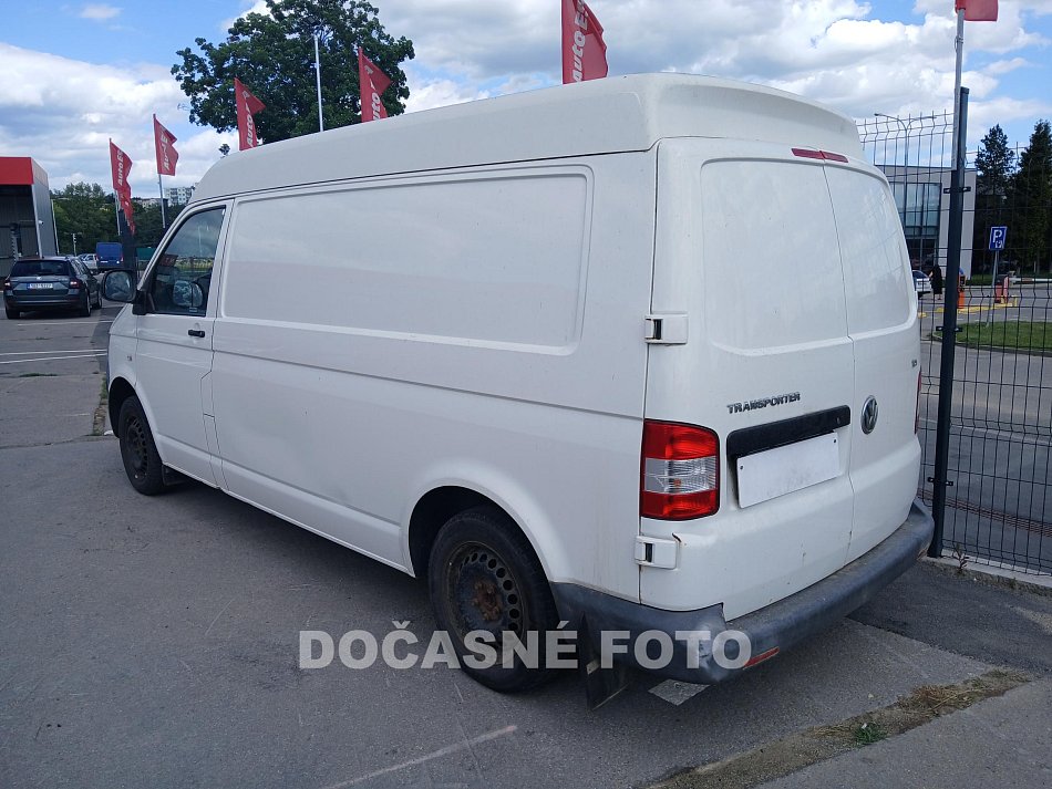 Volkswagen Transporter 2.0TDi  L2H2