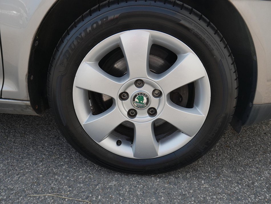 Škoda Octavia II 1.9TDi Ambiente