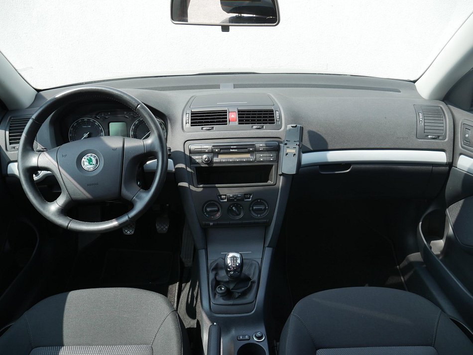 Škoda Octavia II 1.9TDi Ambiente