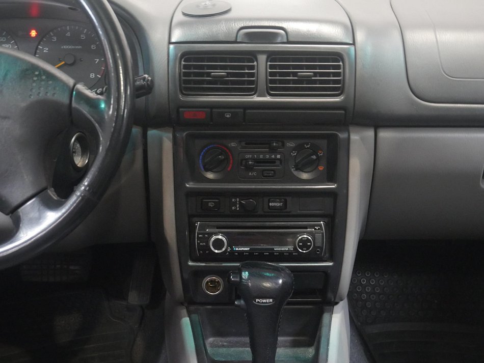 Subaru Forester 2.0i 
