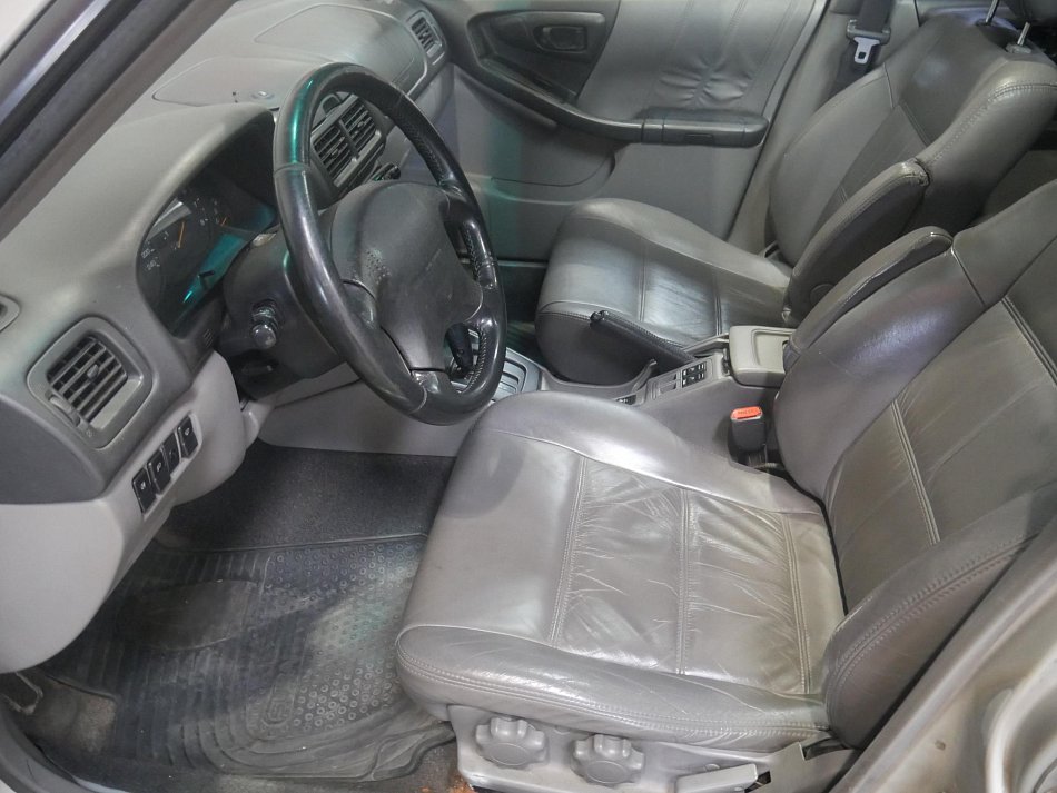 Subaru Forester 2.0i 