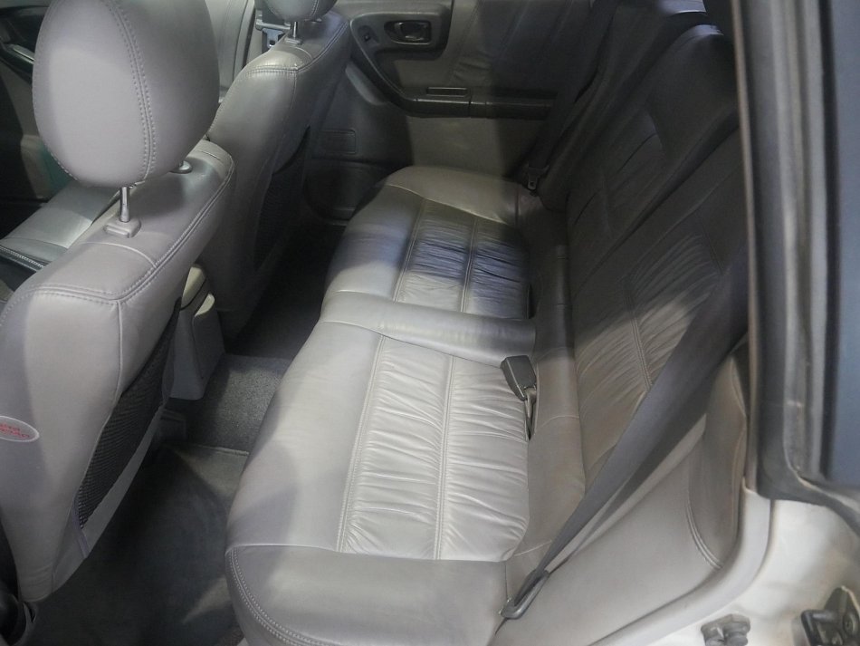 Subaru Forester 2.0i 