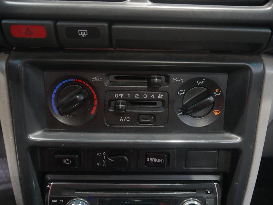Subaru Forester 2.0i 