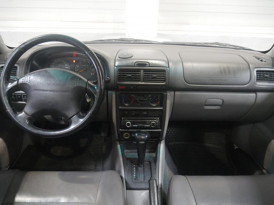 Subaru Forester 2.0i 
