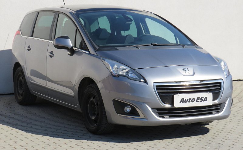 Peugeot 5008 1.6HDI 