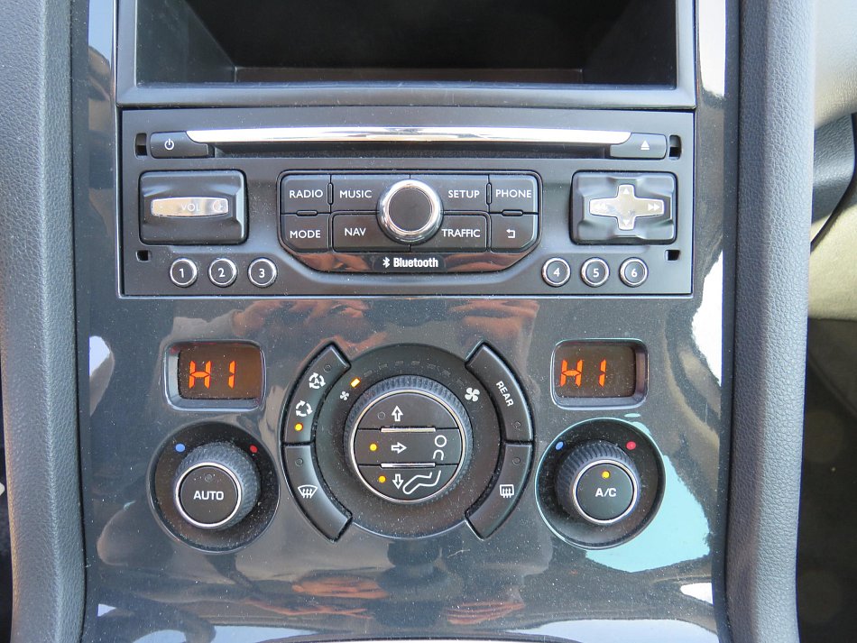 Peugeot 5008 1.6HDI 