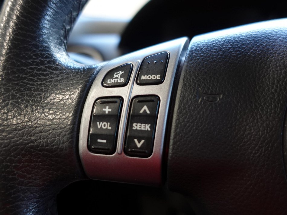 Suzuki Swift 1.3i 