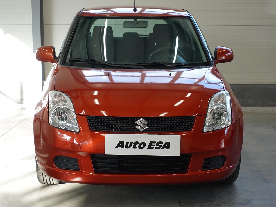 Suzuki Swift 1.3i 