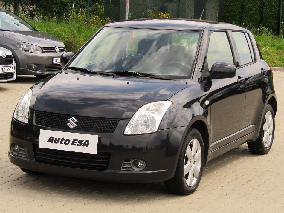 Suzuki Swift 1.3 i  4x4