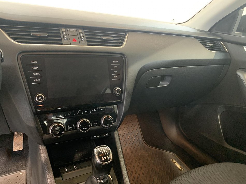 Škoda Octavia III 2.0 TDi Style