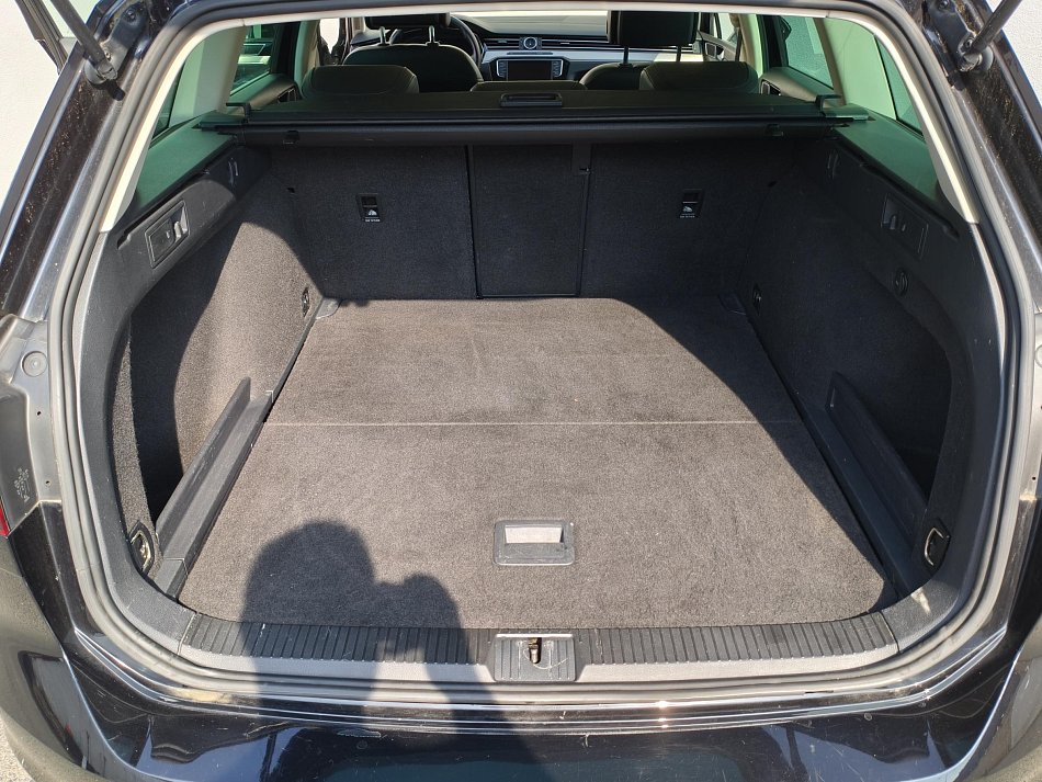Volkswagen Passat 1.6 TDi 