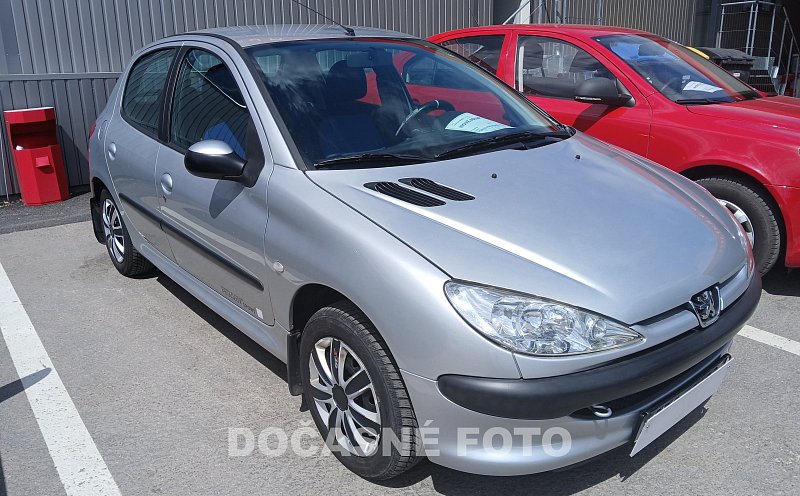 Peugeot 206 1.1i 