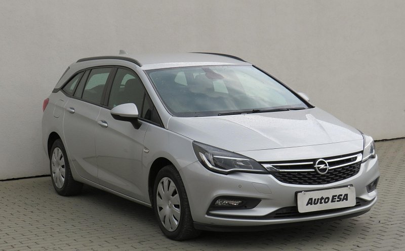 Opel Astra 1.6CDTi 