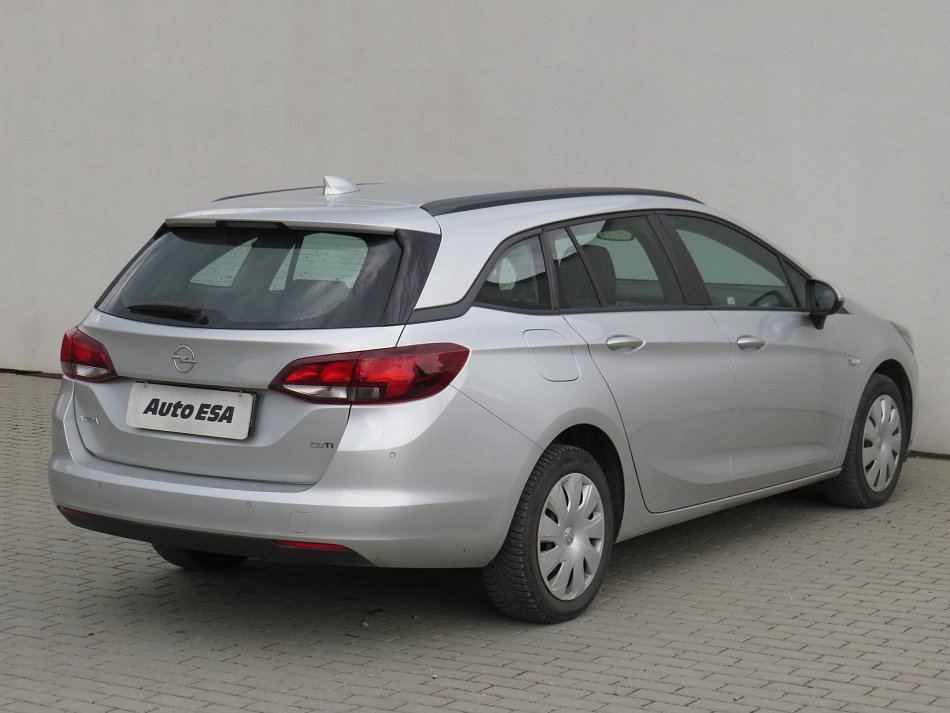 Opel Astra 1.6CDTi 