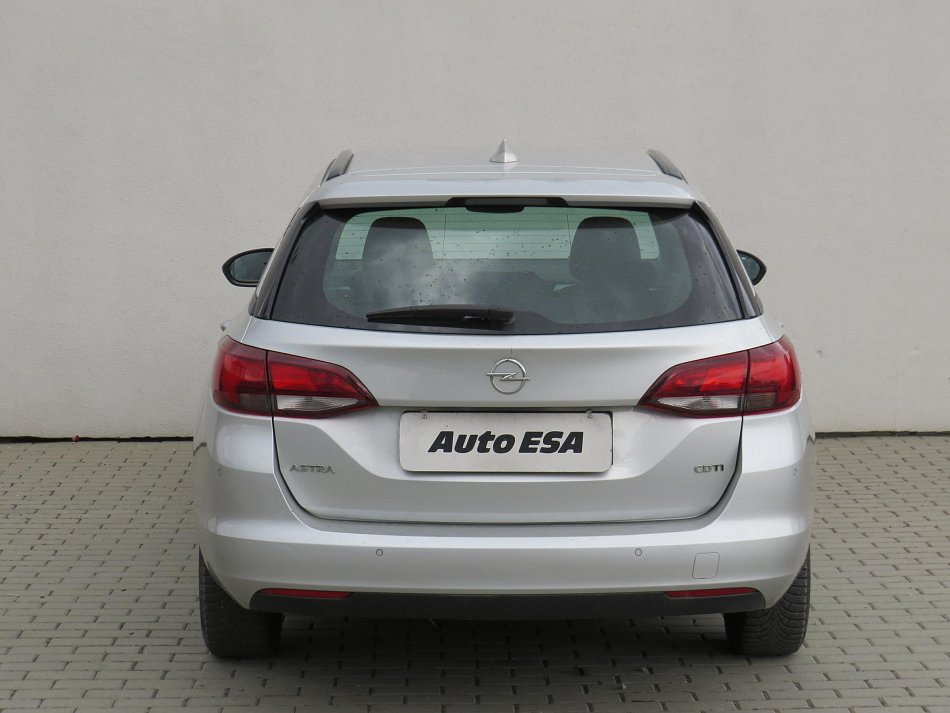 Opel Astra 1.6CDTi 