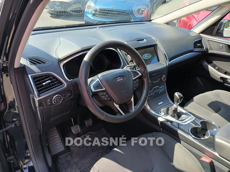 Ford S-MAX 2.0 TDCI  4x4, 7míst