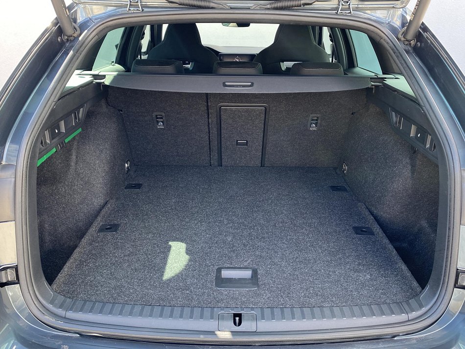 Škoda Octavia IV 2.0 TDi Style
