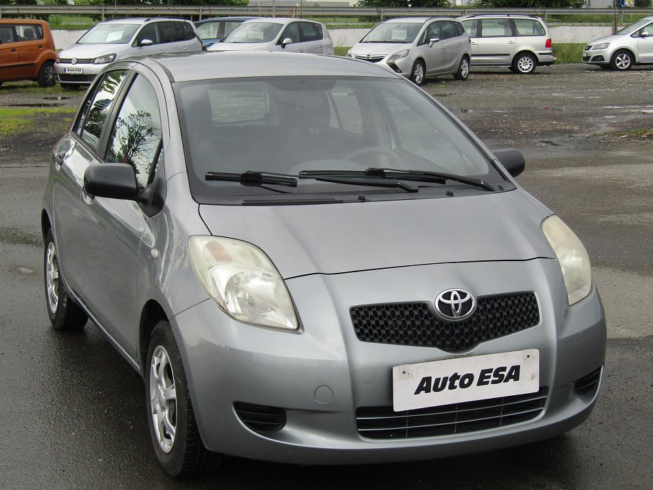 Toyota Yaris 1.0 VVT-i 