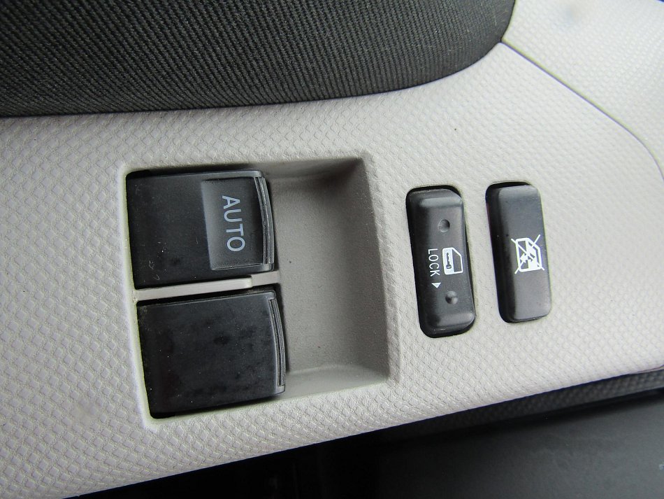 Toyota Yaris 1.0 VVT-i 