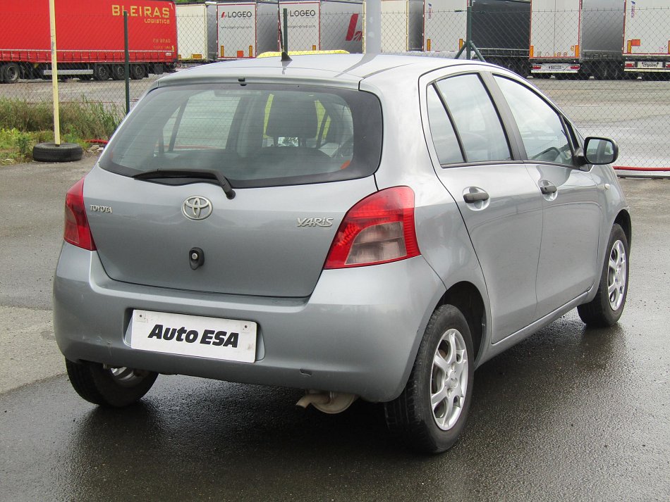 Toyota Yaris 1.0 VVT-i 