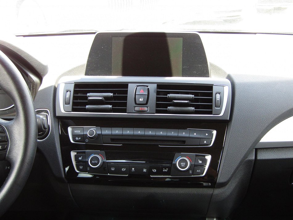 BMW Řada 1 1.6 i  120i