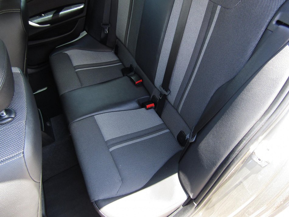 BMW Řada 1 1.6 i  120i
