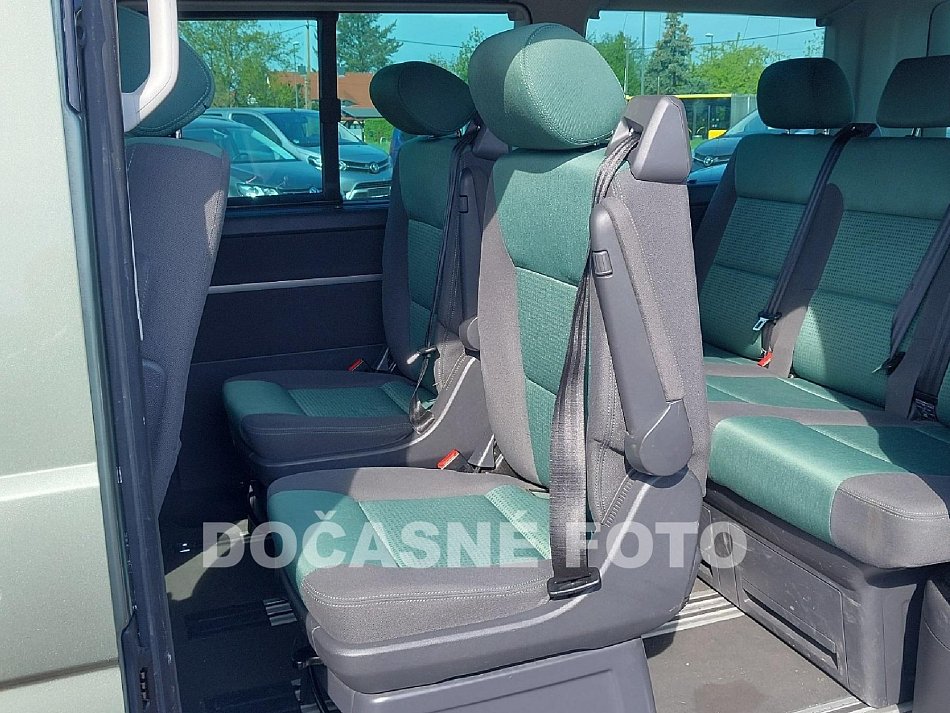 Volkswagen Multivan 2.5TDi Comfortline 7míst