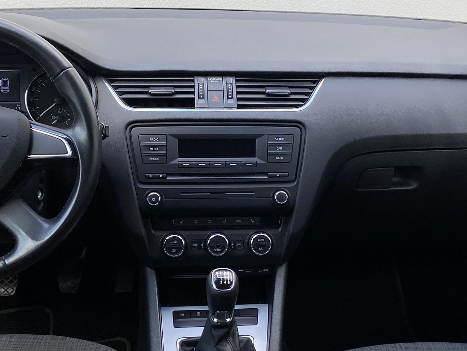 Škoda Octavia III 1.4 TSi Elegance