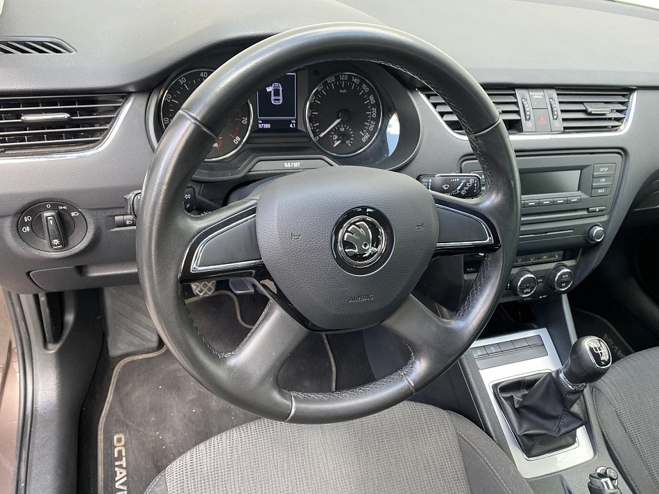 Škoda Octavia III 1.4 TSi Elegance