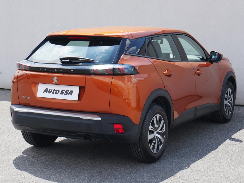 Peugeot 2008 1.2 PT 