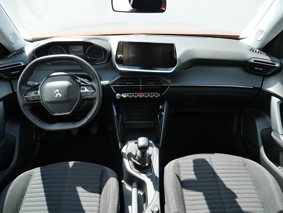 Peugeot 2008 1.2 PT 