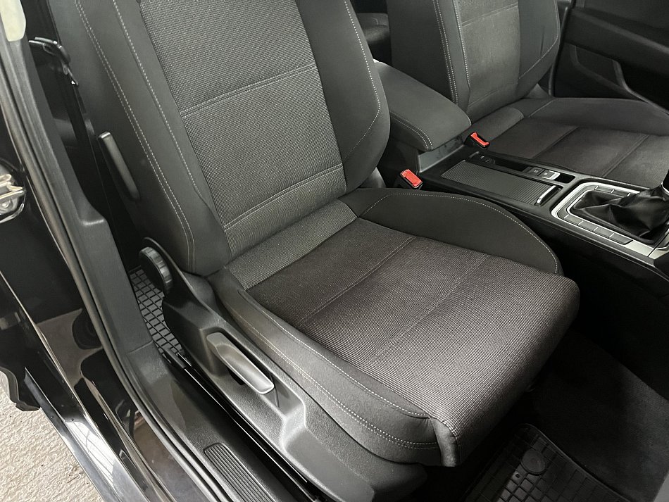 Volkswagen Passat 2.0 TDi Comfortline