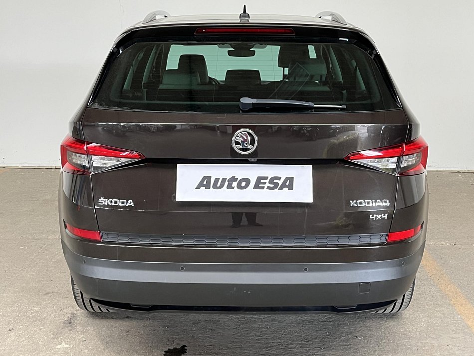 Škoda Kodiaq 2.0 TDi  4x4, 7míst